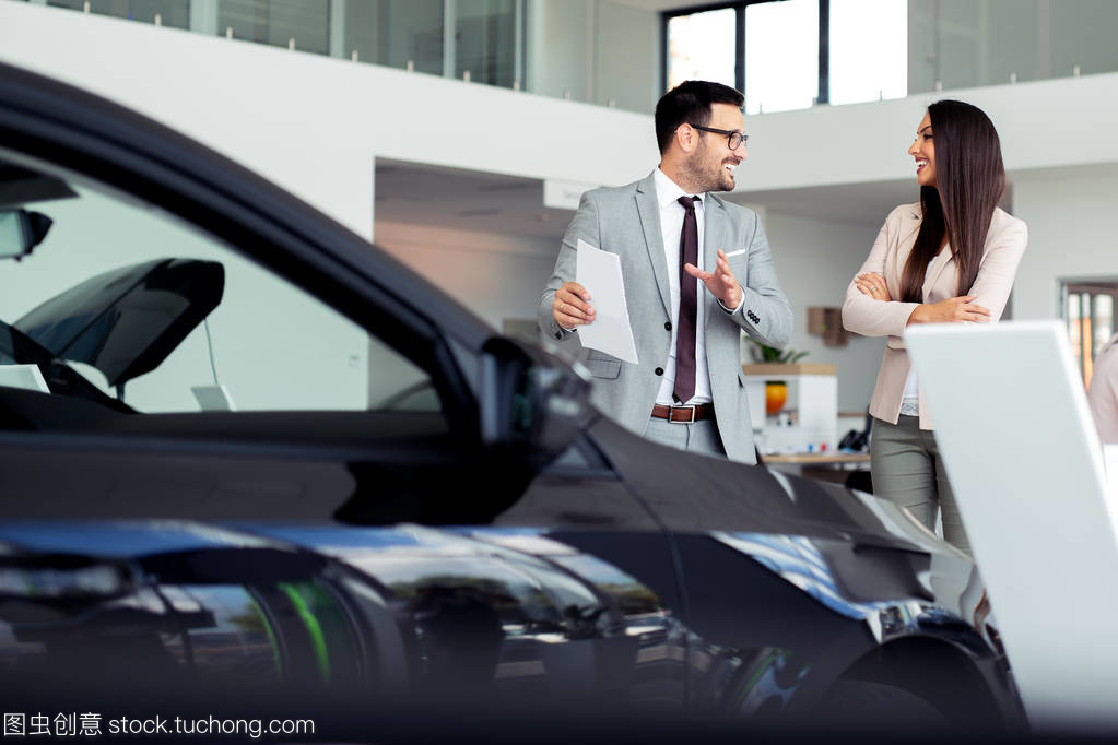 汽車銷售 展廳展示車是否值得推薦給買家？